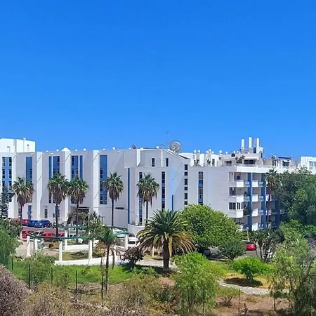 Tenerife 18 *